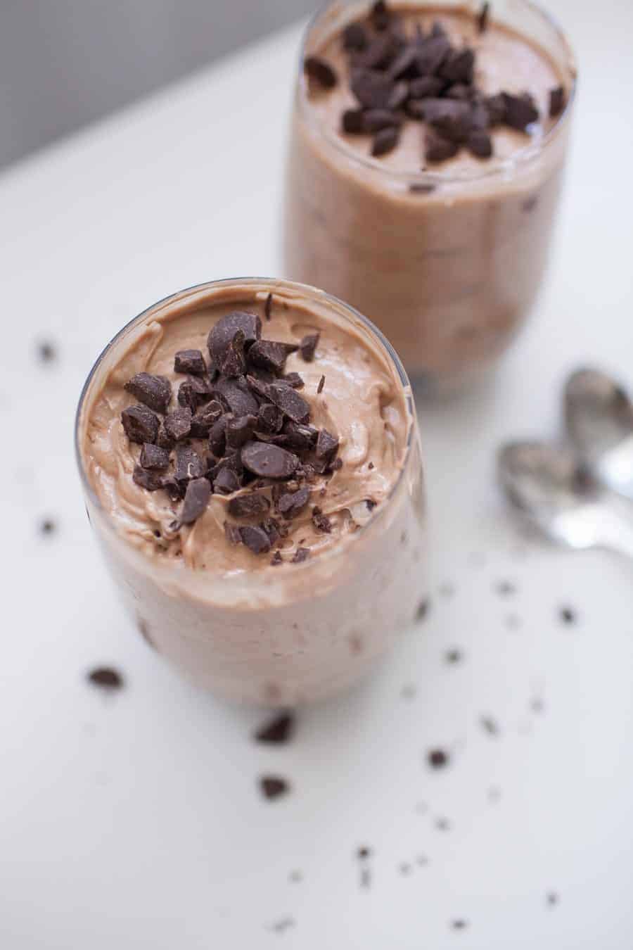 When you need a timeless, any season kind of dessert that you can serve at parties or just because, this Nutella Oreo Mousse will hit the spot every time! Made with cream cheese, Nutella and whipped cream with Oreo crumbles on the bottom, this dish is decadent and simply delicious.